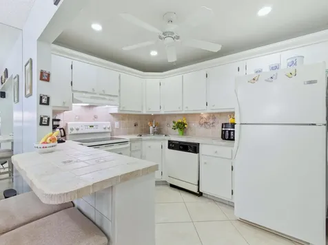 331 Knotty Pine Circle Greenacres FL 33463