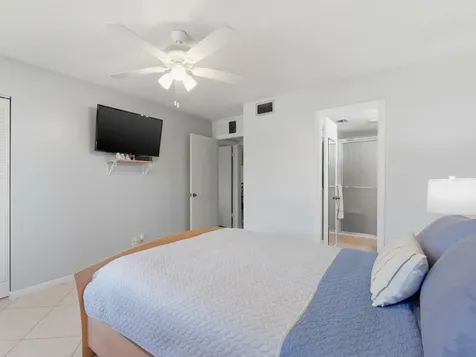 331 Knotty Pine Circle Greenacres FL 33463