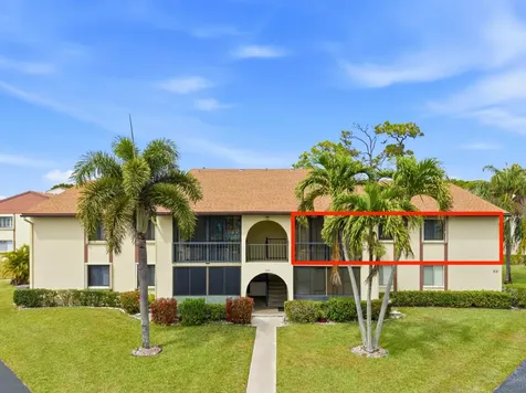 331 Knotty Pine Circle Greenacres FL 33463