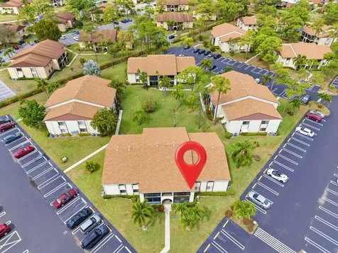 331 Knotty Pine Circle Greenacres FL 33463