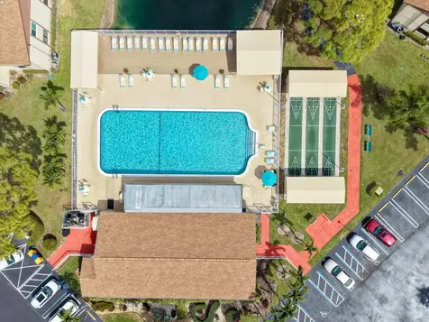 331 Knotty Pine Circle Greenacres FL 33463