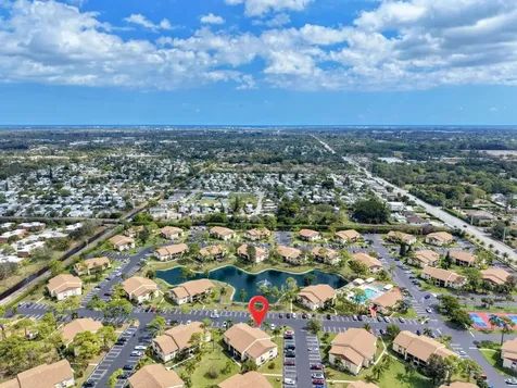 331 Knotty Pine Circle Greenacres FL 33463