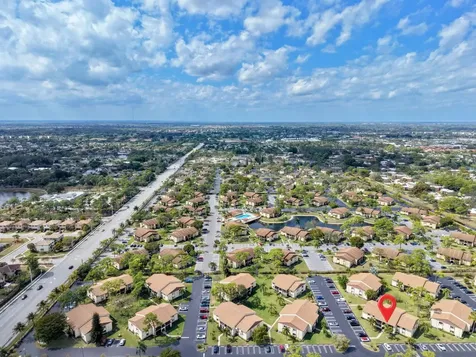 331 Knotty Pine Circle Greenacres FL 33463