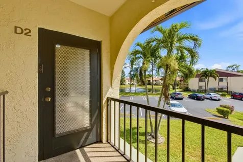 331 Knotty Pine Circle Greenacres FL 33463
