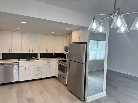 2039 Rexford Boca Raton FL 33434