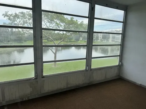 2039 Rexford Boca Raton FL 33434