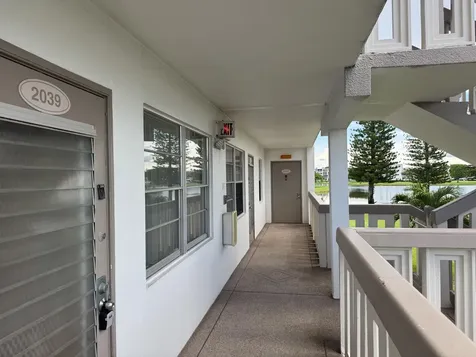 2039 Rexford Boca Raton FL 33434