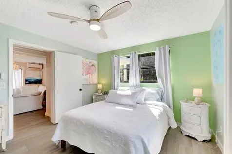237 Sw 3rd Avenue Delray Beach FL 33444
