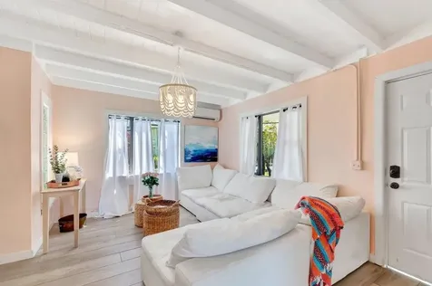 237 SW 3rd Avenue Delray Beach FL 33444