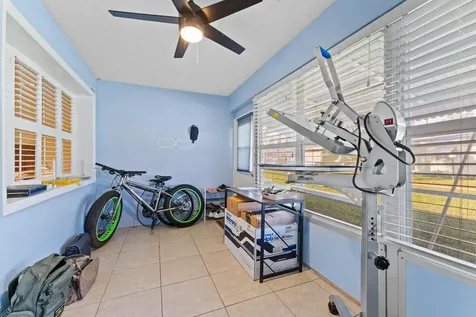 201 Country Lane Boynton Beach FL 33435