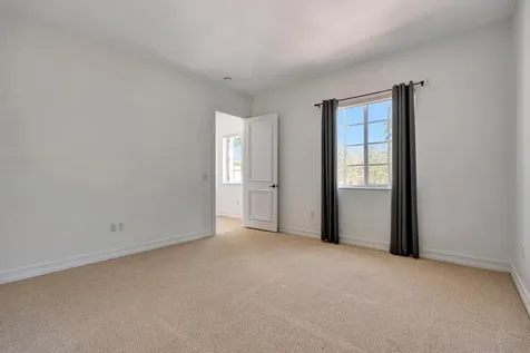 359 Chambord Terrace Palm Beach Gardens FL 33410