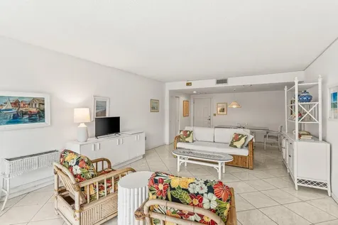 2774 S Ocean Boulevard Palm Beach FL 33480