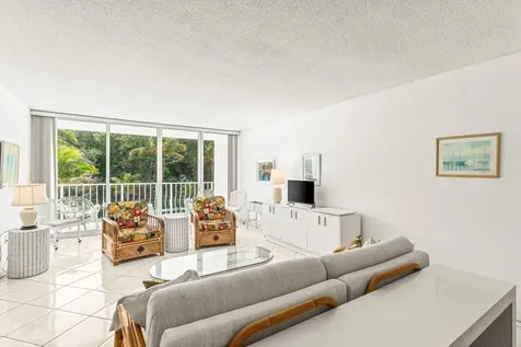 2774 S Ocean Boulevard Palm Beach FL 33480