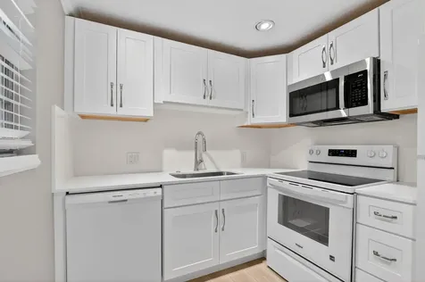277 Brighton G Boca Raton FL 33434