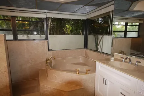 21597 Reflection Lane Boca Raton FL 33428