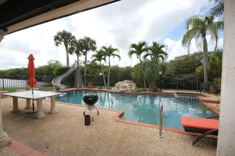 21597 Reflection Lane Boca Raton FL 33428