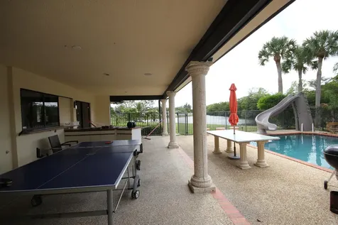 21597 Reflection Lane Boca Raton FL 33428