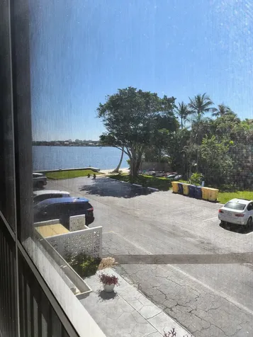 1516 S Lakeside Drive Lake Worth Beach FL 33460
