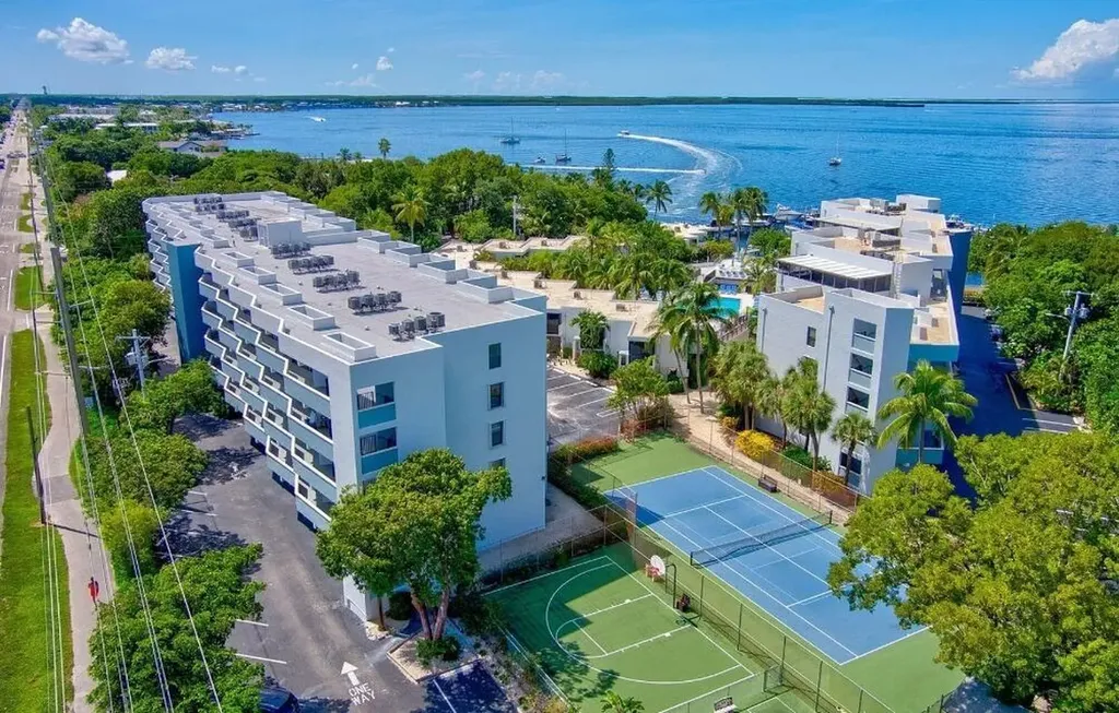 104350 Overseas Highway Key Largo FL 33037