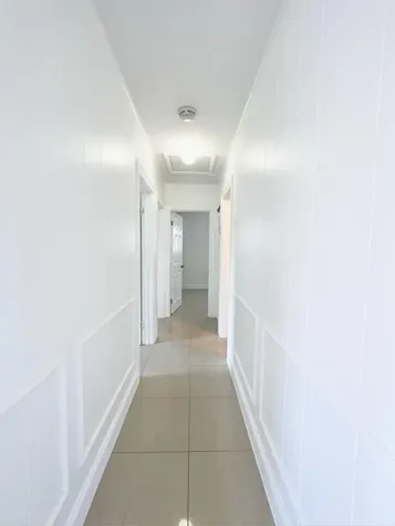67 Tortuga Road Palm Springs FL 33461