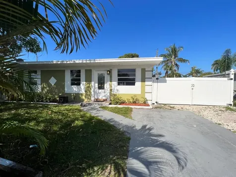 67 Tortuga Road Palm Springs FL 33461