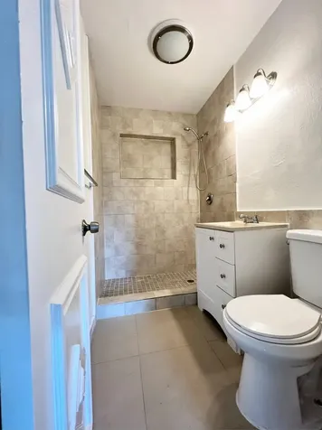 67 Tortuga Road Palm Springs FL 33461
