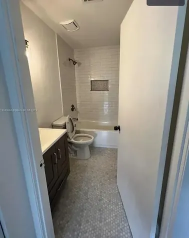 841 Nw Riverside Drive Port Saint Lucie FL 34983