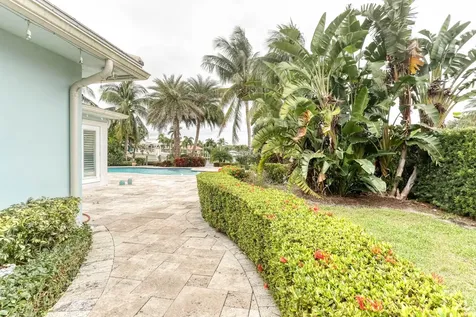 12293 Coconut Row Palm Beach Gardens FL 33410