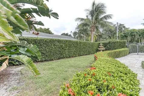 12293 Coconut Row Palm Beach Gardens FL 33410