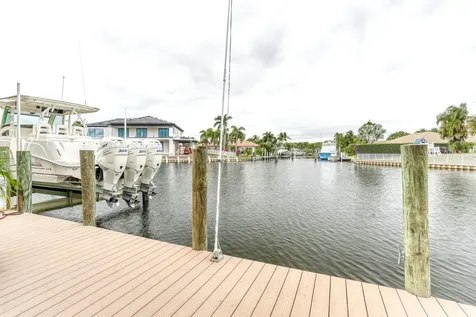 12293 Coconut Row Palm Beach Gardens FL 33410
