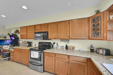 8690 Shadylake Lane Fort Pierce FL 34947
