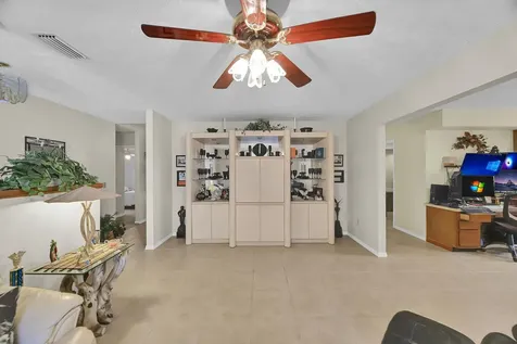 8690 Shadylake Lane Fort Pierce FL 34947