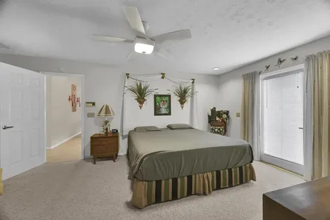 8690 Shadylake Lane Fort Pierce FL 34947
