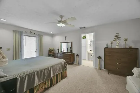 8690 Shadylake Lane Fort Pierce FL 34947
