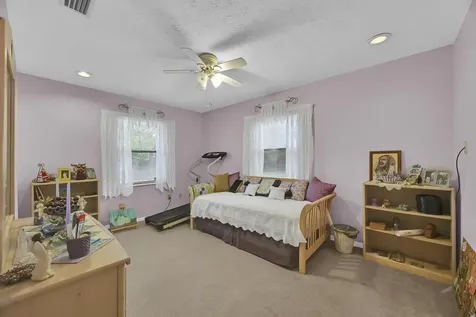 8690 Shadylake Lane Fort Pierce FL 34947