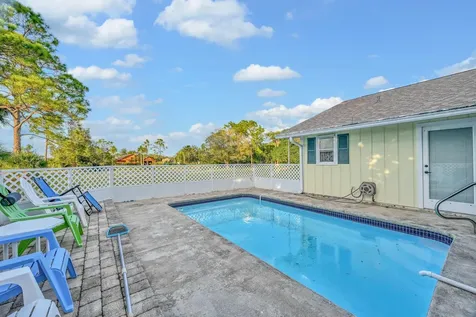 8690 Shadylake Lane Fort Pierce FL 34947
