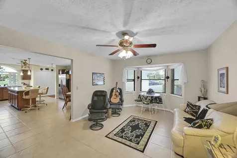 8690 Shadylake Lane Fort Pierce FL 34947