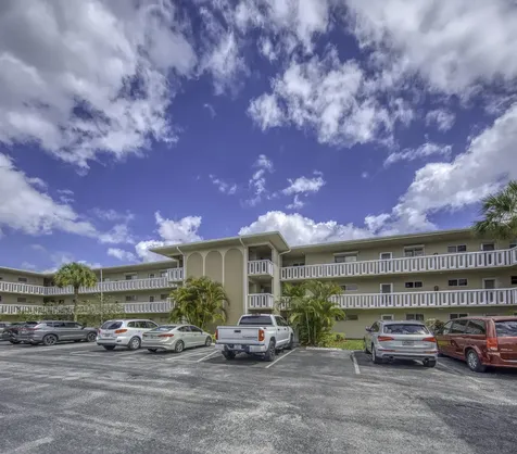 2566 Garden Drive Lake Worth Beach FL 33461