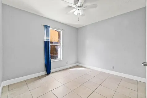 13916 Folkestone Circle Wellington FL 33414