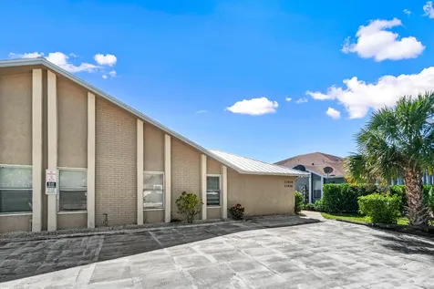 13916 Folkestone Circle Wellington FL 33414