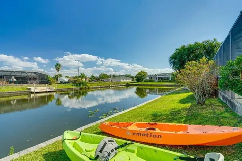 601 Se 23rd Avenue Cape Coral FL 33990