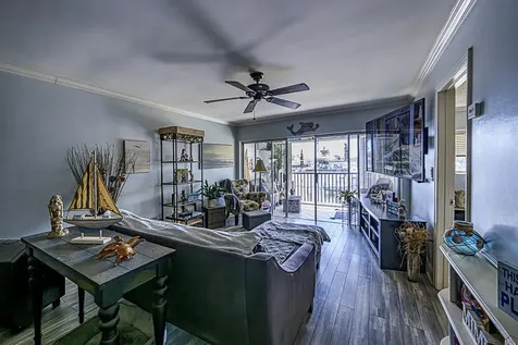 714 Northlake Court North Palm Beach FL 33408