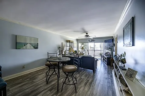 714 Northlake Court North Palm Beach FL 33408