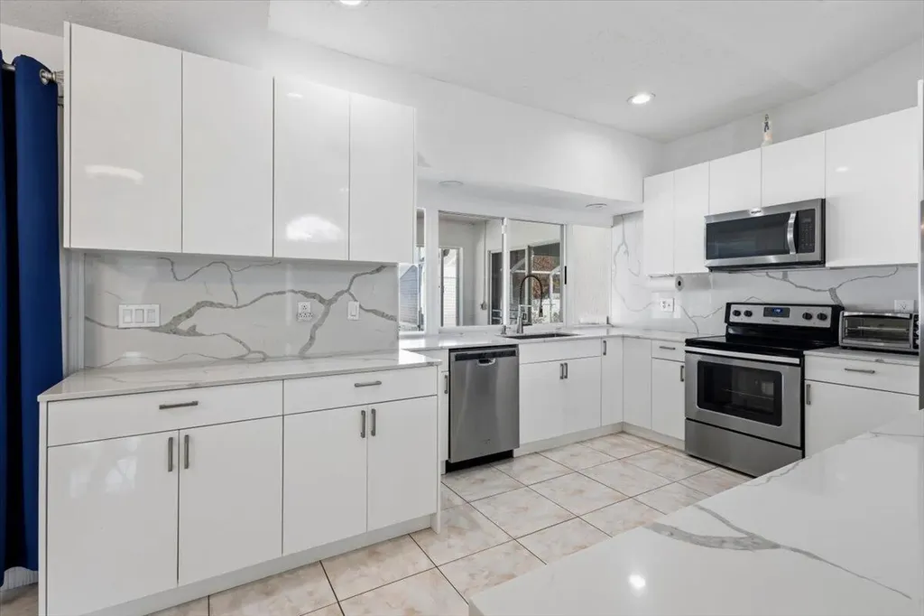 4424 Nw Alsace Avenue Port Saint Lucie FL 34983