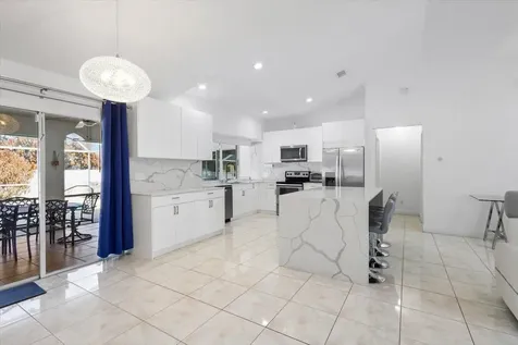 4424 Nw Alsace Avenue Port Saint Lucie FL 34983