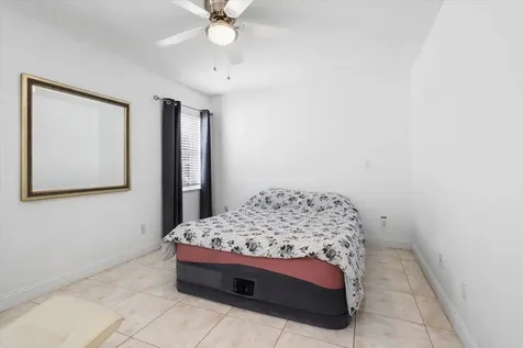 4424 Nw Alsace Avenue Port Saint Lucie FL 34983