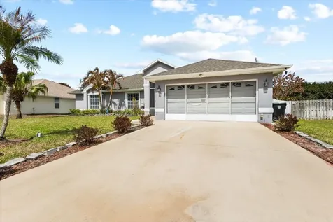 4424 Nw Alsace Avenue Port Saint Lucie FL 34983