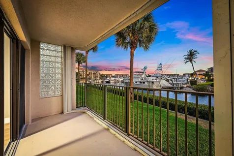 1601 Marina Isle Way Jupiter FL 33477