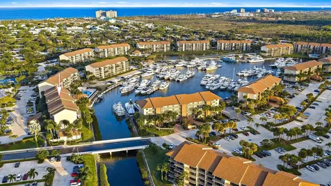 1601 Marina Isle Way Jupiter FL 33477
