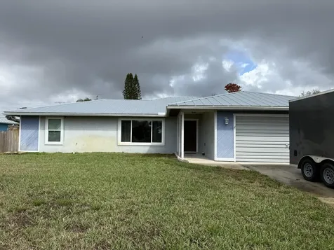 249 Se Todd Avenue Port Saint Lucie FL 34953